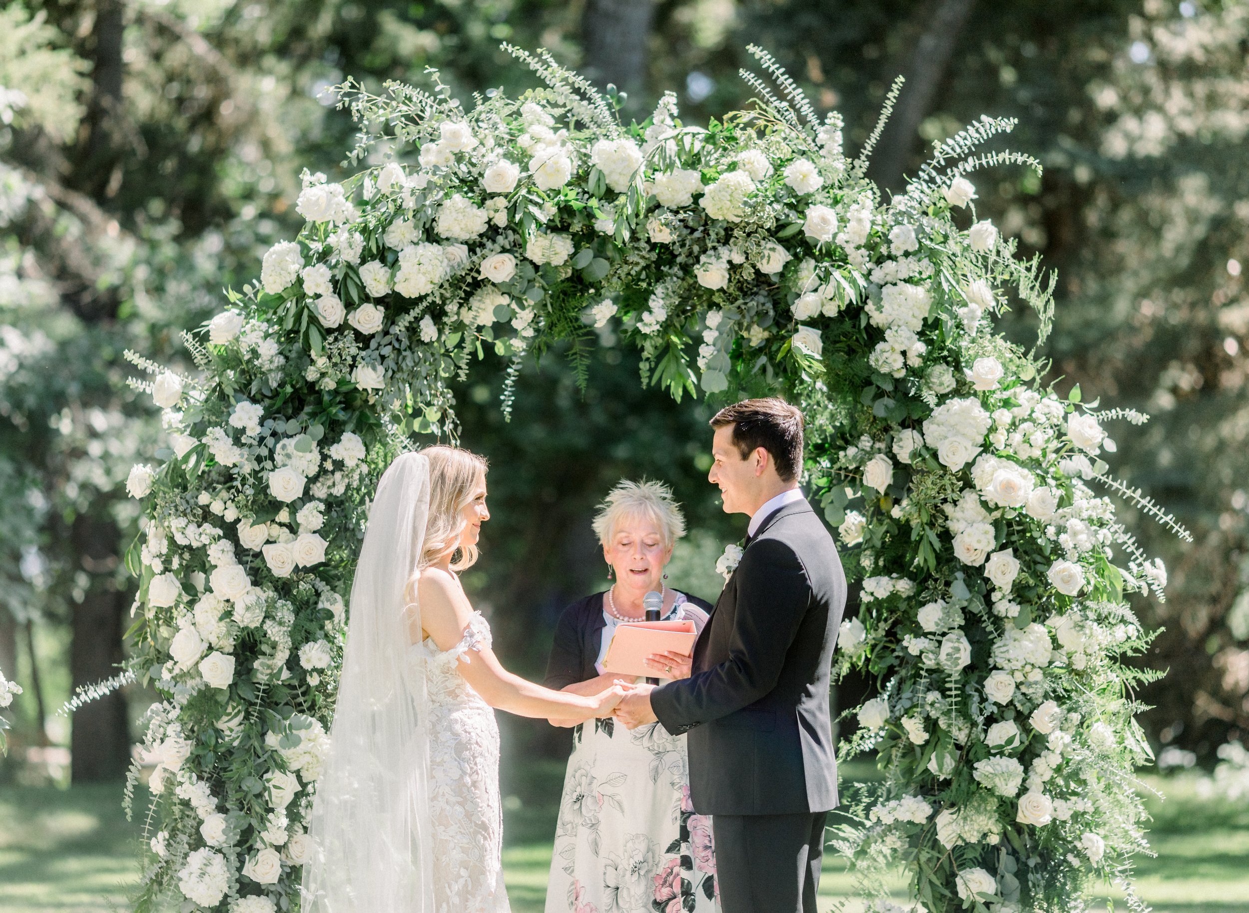 April + Brett // A Beautiful Summer Wedding at The Norland Historic Estate